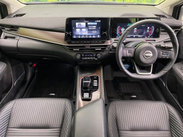 ノートオーラ1.2 G レザーエディション