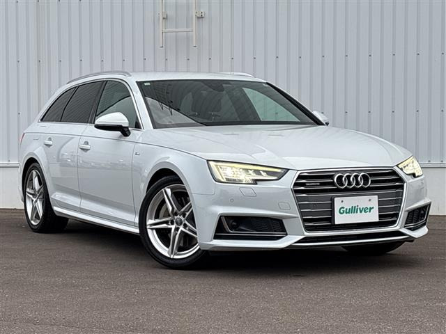 A42.0 TFSI クワトロ スポーツ Sラインパッケージ 4WD