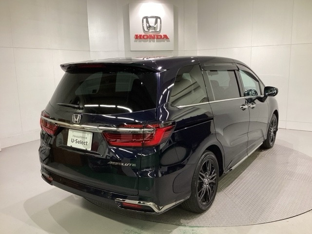 オデッセイ2.4 アブソルート EX 4WD