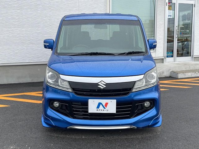 弊社では、全車『修復歴なし』のお車のみ取り扱っております。専任バイヤーによる厳選した仕入れの後、入庫後の車両チェックを行い、ネクステージが認定した高品質な中古車をご提供しております。