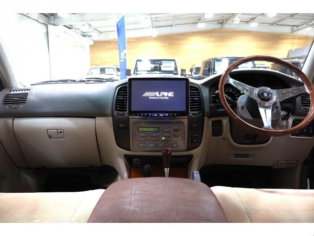 ランドクルーザー1004.7 VXリミテッド 4WD