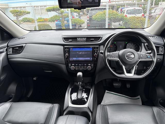 エクストレイル2.0 モードプレミア i 4WD