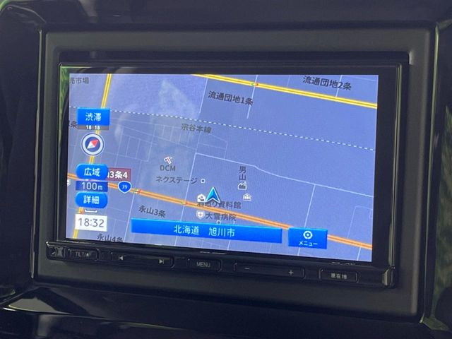 【ナビゲーション】使いやすいナビで目的地までしっかり案内してくれます。各種オーディオ再生機能も充実しており、お車の運転がさらに楽しくなります!!