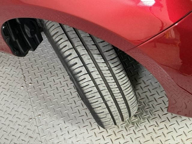 ヴィッツ1.5 ハイブリッド F アミー