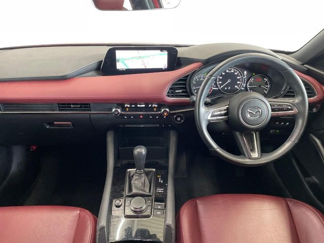 MAZDA3ファストバック2.0 20S バーガンディ セレクション