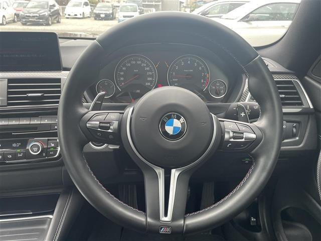 M4クーペ3.0