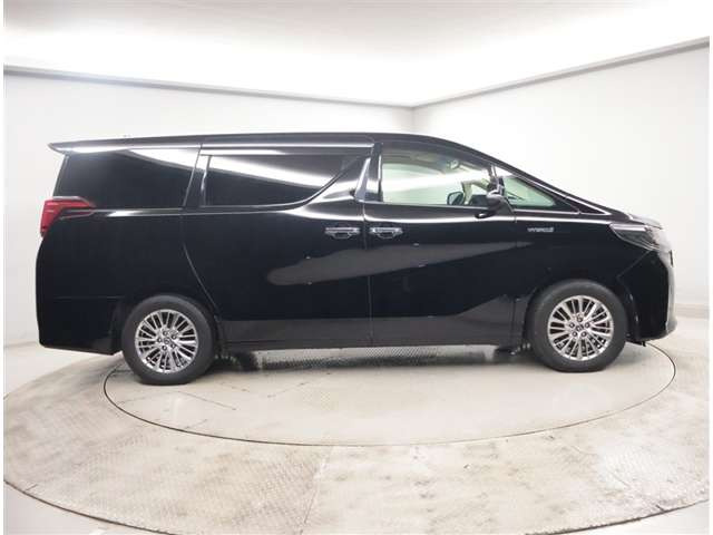 アルファードハイブリッド 2.5 G E-Four 4WD