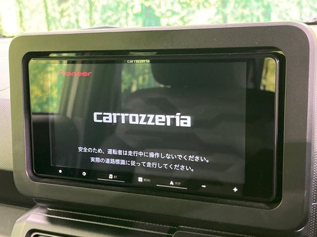 【ディスプレイオーディオ】視認性が高いディスプレイオーディオを装備♪操作性も良好で直感的なソース選択が可能です。