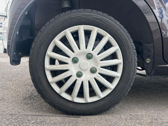 �y13�C���`�A���~�z�C�[���z�O�ςɃ}�b�`�����A���~�z�C�[���𑕒����Ă���܂��B�e��A���~�z�C�[����A�X�^�b�h���X�^�C�����戵�����Ă���܂��B���񂲑��k����������