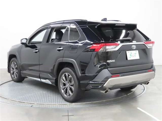RAV4