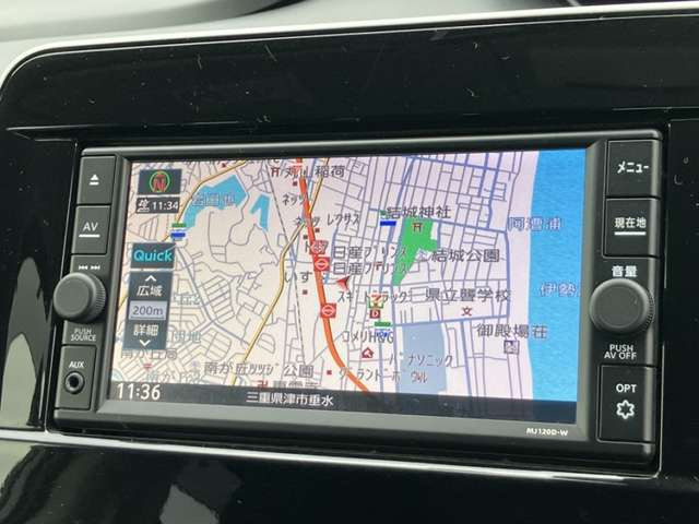 セレナ1.2 e-POWER ハイウェイスターV