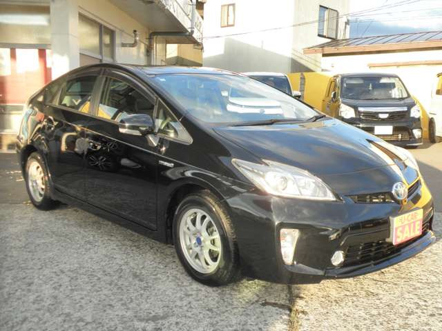 プリウス1.8 S