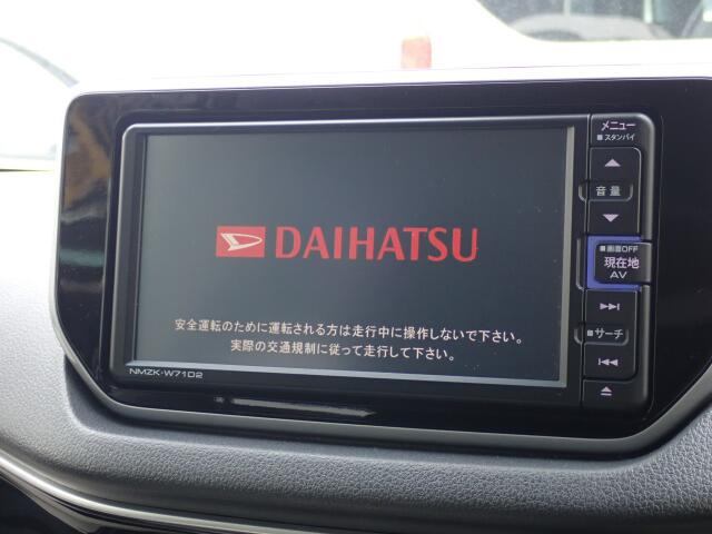 ★純正ホイールキャップ★車体の雰囲気と合っているのは純正品ならではですね!