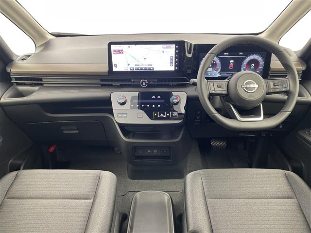 セレナ1.4 e-POWER ハイウェイスターV