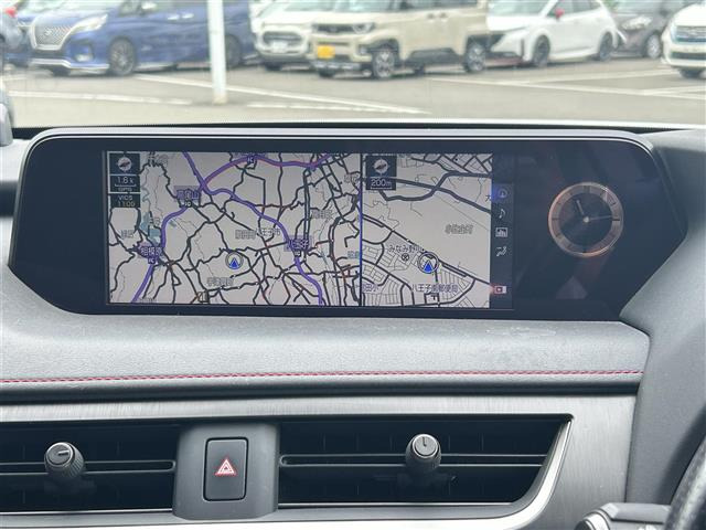 UX250h Fスポーツ