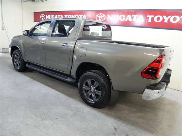 ハイラックス2.4 Z ディーゼル 4WD