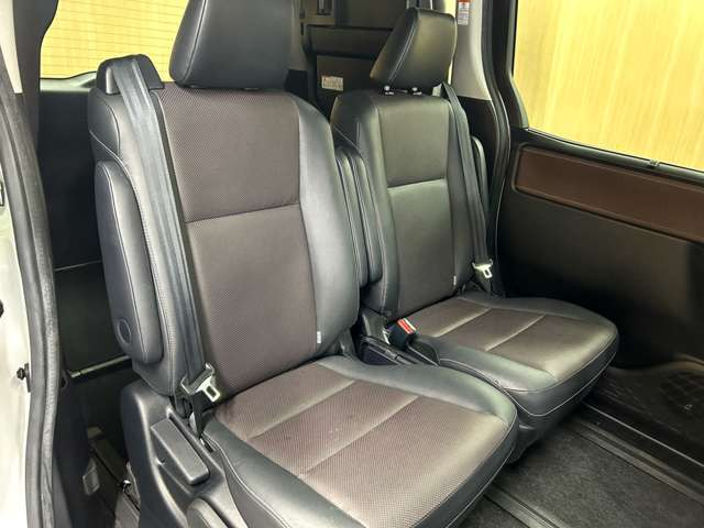 TRENOSには多数、車種様々な在庫がございます。きっとお気に入りの一台に出会えるはずです♪