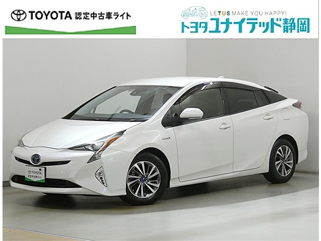 プリウス1.8 S セーフティ プラス