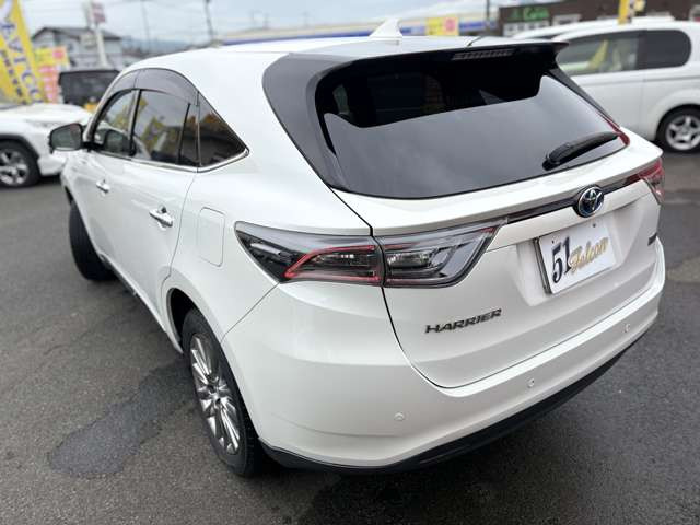 ハリアー2.5 ハイブリッド E-Four プレミアム アドバンスドパッケージ 4WD