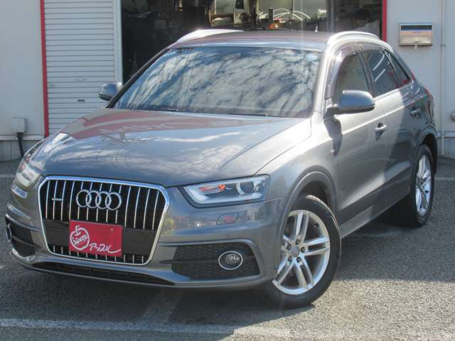 Q32.0 TFSI クワトロ 211PS Sラインパッケージ 4WD