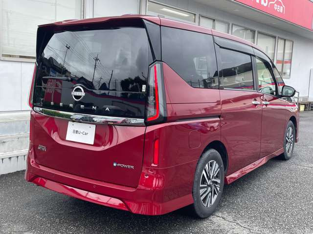 セレナ1.4 e-POWER ハイウェイスターV