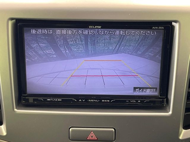 【バックカメラ】駐車時に後方がリアルタイム映像で確認できます。大型商業施設や立体駐車場での駐車時や、夜間のバック時に大活躍!運転スキルに関わらず、今や必須となった装備のひとつです!