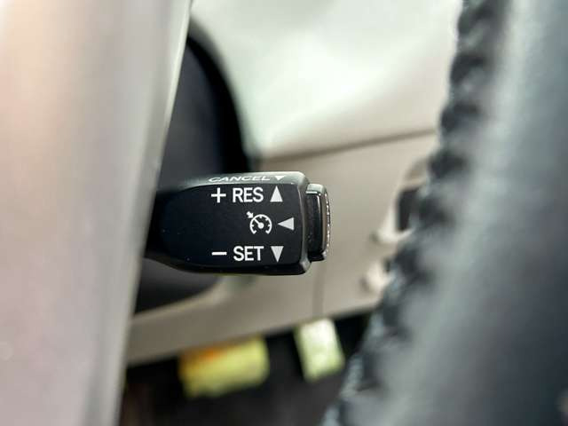 �y�o�b�N�J�����z�^�]�Ȃ����ʏ�ň��S�m�F���ł��܂��B���Ԃ����ȕ��ɂ��I�X�X���ȕ֗��@�\�ł��B