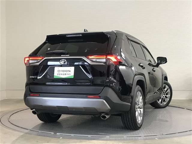 RAV4