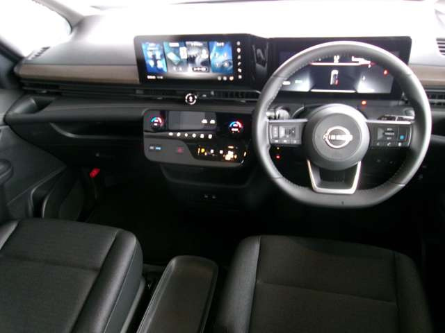 セレナ1.4 e-POWER ハイウェイスターV
