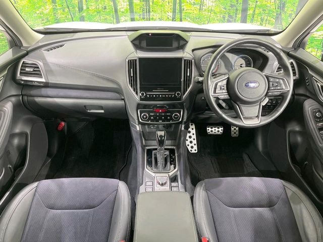 フォレスター1.8 スポーツ 4WD