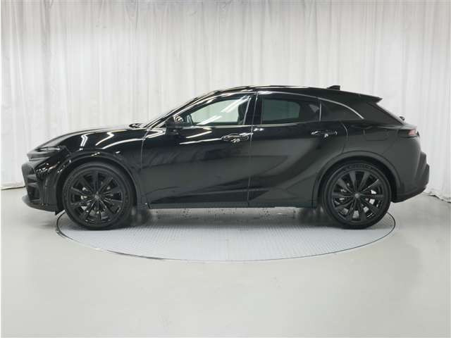 クラウンスポーツ2.5 Z E-Four 4WD
