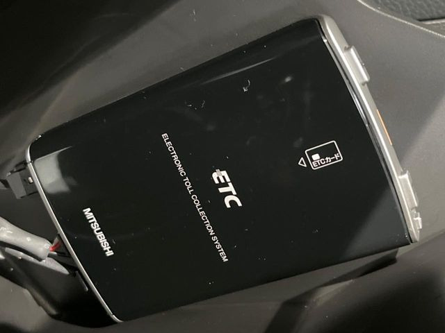 【ETC】高速道路の料金所をストレスなく通過!話題のスポットやサービスエリアに多い「スマートIC」利用時は必須のアイテムです。当店でセットアップを実施、ご納車当日からすぐにご利用いただけます!