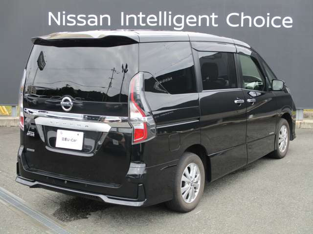 セレナ2.0 ハイウェイスターV 4WD