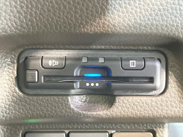 【ETC】高速道路の料金所をストレスなく通過!話題のスポットやサービスエリアに多い「スマートIC」利用時は必須のアイテムです。当店でセットアップを実施、ご納車当日からすぐにご利用いただけます!