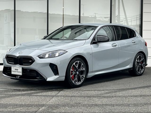 1シリーズM135 xドライブ 4WD