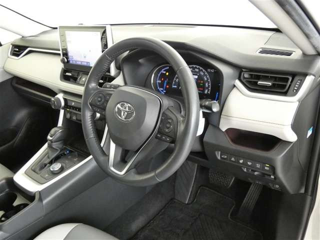 RAV42.5 ハイブリッド G E-Four 4WD