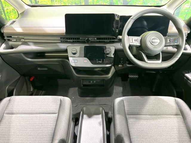 セレナ1.4 e-POWER ハイウェイスターV