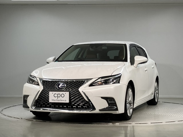 CT200h バージョン L