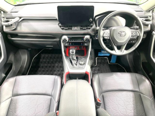 RAV42.5 ハイブリッド アドベンチャー オフロードパッケージ II E-Four 4WD