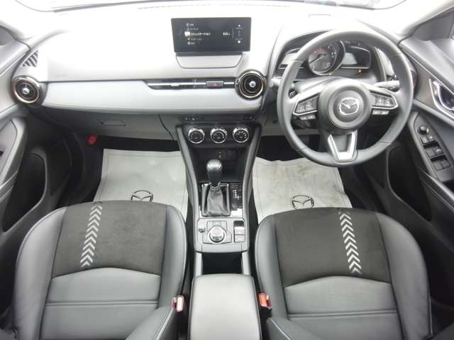 CX-31.8 XD ビビッド モノトーン