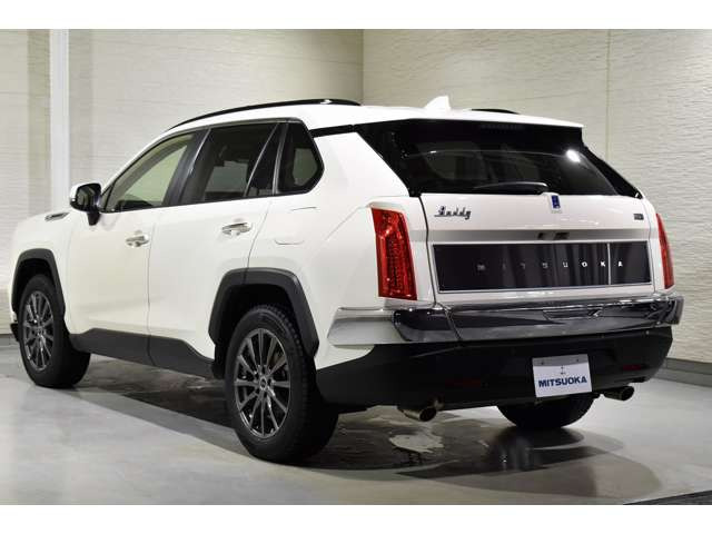バディ2.5 ハイブリッド DX E-Four 4WD