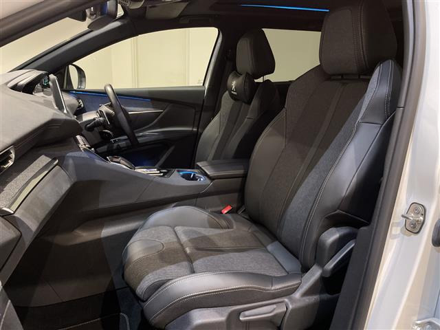 5008GT ブルーHDi ディーゼル