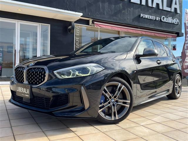 1シリーズM135i xドライブ 4WD