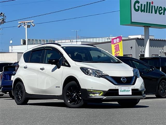 ノート1.2 e-POWER X FOUR シーギア 4WD