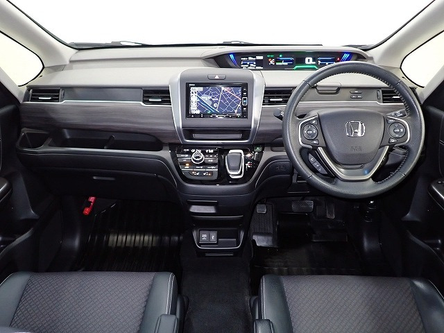 フリード+1.5 ハイブリッド G 4WD