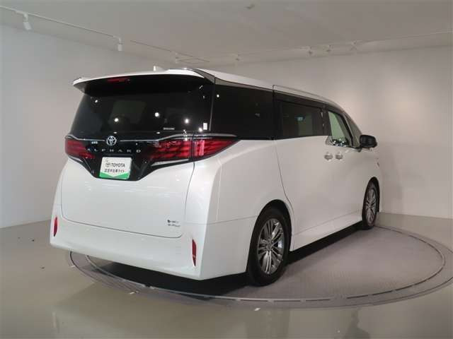 アルファードハイブリッド 2.5 Z E-Four 4WD