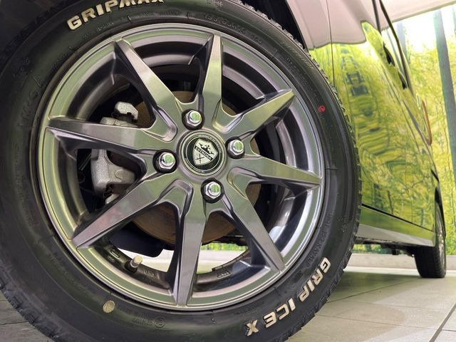 �y14�C���`�A���~�z�C�[���z�O�ςɃ}�b�`�����A���~�z�C�[���𑕒����Ă���܂��B�e��A���~�z�C�[����A�X�^�b�h���X�^�C�����戵�����Ă���܂��B���񂲑��k����������