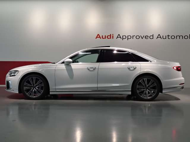 A855 TFSI クワトロ 4WD