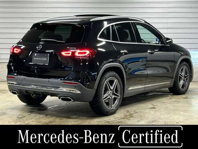 GLAクラスGLA200d 4マチック AMGラインパッケージ 4WD