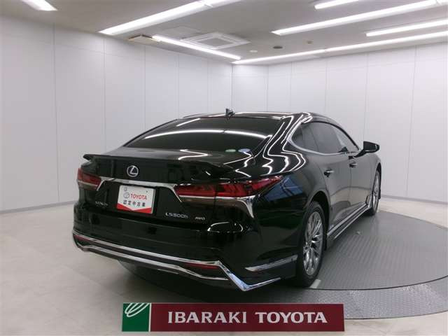 LS500h Iパッケージ 4WD